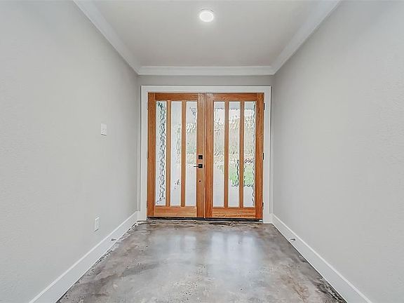 5th image of 31423 Reids Prairie Rd