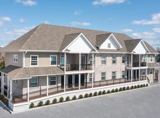 1163 Montauk Hwy #A6, Copiague, NY 11726