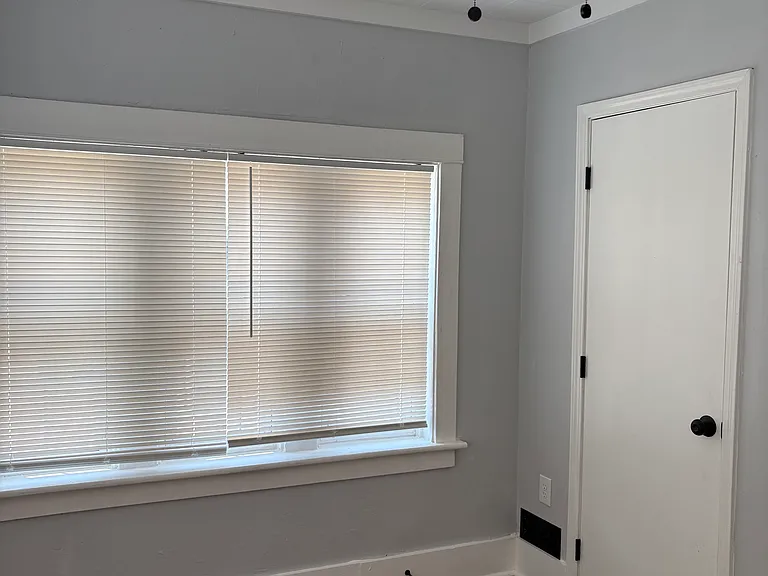 515 W Woodbine Ave — Photo 12
