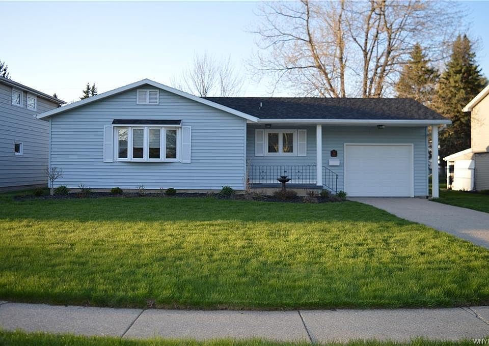 1st image of 76 Sunshine Dr