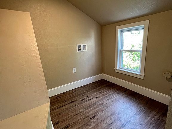 5th image of 1208 E Alexander St