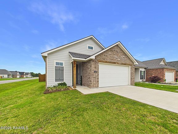 2nd image of 301 Adry Ln