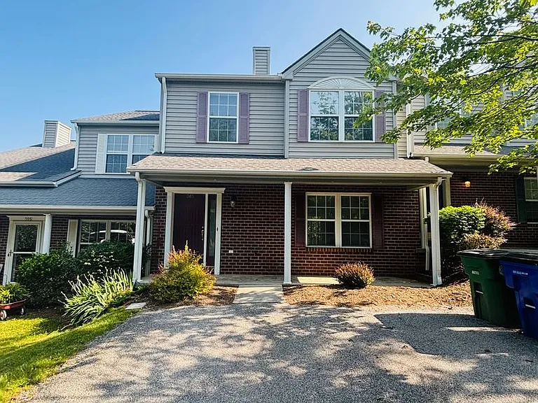 385 Oak Tree Blvd NW — Photo 1