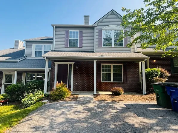 385 Oak Tree Blvd NW, Christiansburg, VA 24073