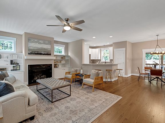 3rd image of 3916 Old Chapel Hill Rd