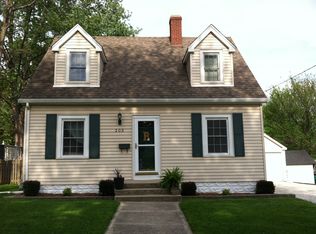 203 Lincoln St, Washington, IL 61571
