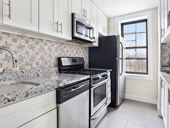 3rd image of 337 18th St #Mf