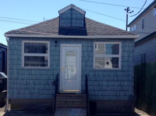12 W 11th Rd, Broad Channel, NY 11693