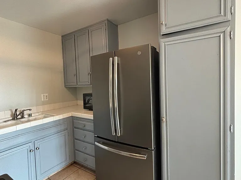 1729 Regency Way #C — Photo 7