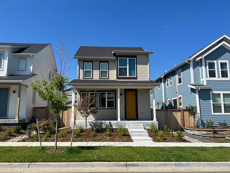 6363 N Emporia Ct — Photo 1