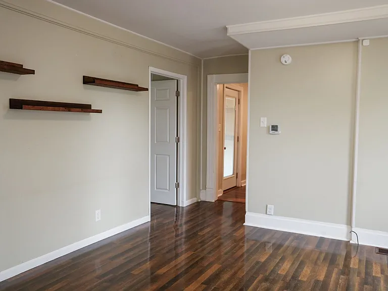 435 Ballard Ave — Photo 10