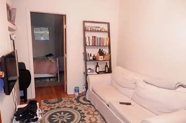 Rented by ArdorNY | media 16