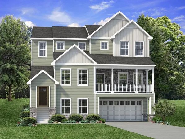 5068 Bellflower Dr #7, Schnecksville, PA 18078