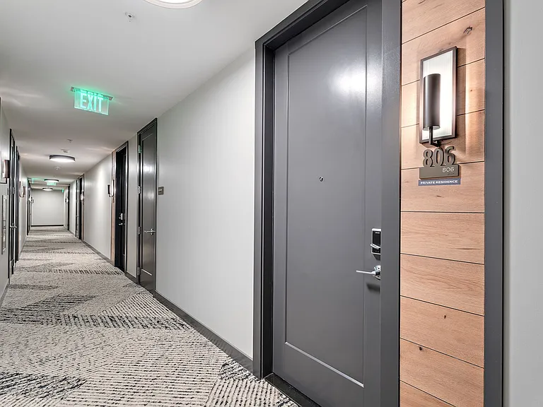 1212 Demonbreun St #806 — Photo 14