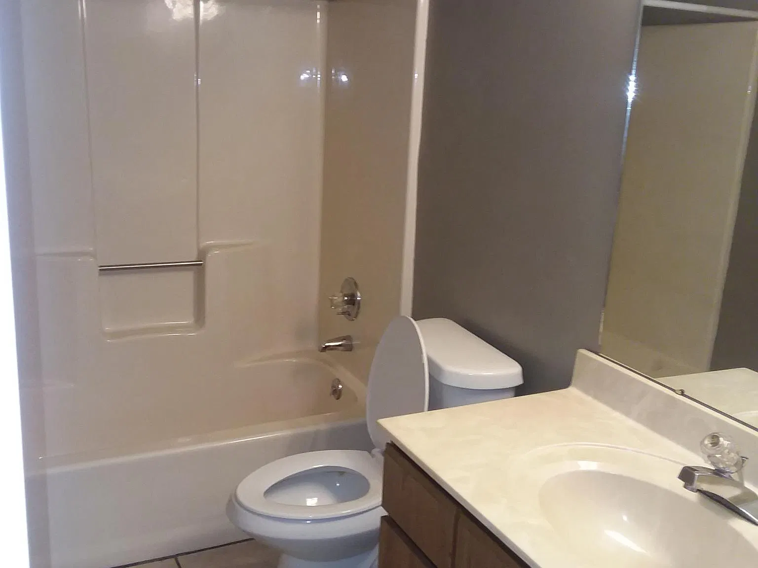 2 bed, 1375 sqft, $1,550 — Photo 4
