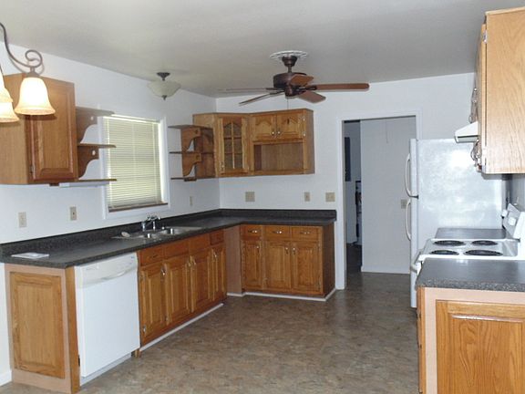 2nd image of 108A Stanton Ln