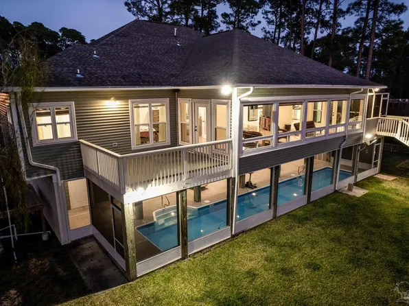 4501 Bayside Dr, Milton, FL 32583