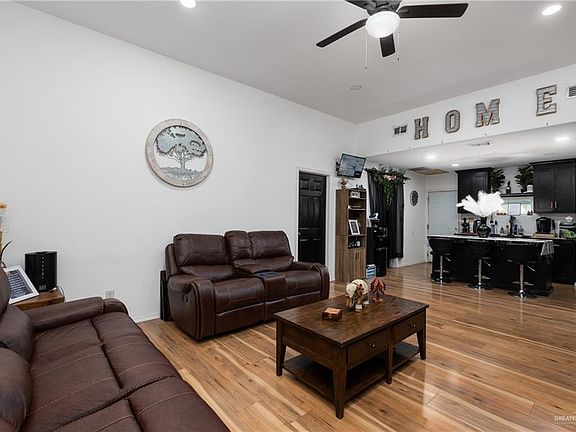 4th image of 7208 Sigley Dr