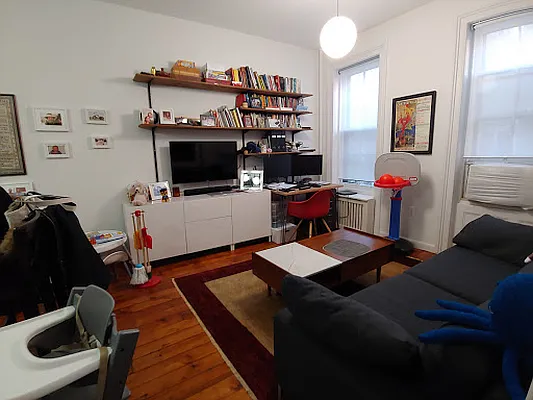 Rented by Brick Real Estate | media 8