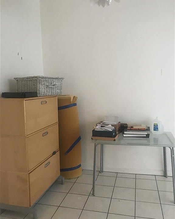 2nd image of 865 Bergen Ave #2