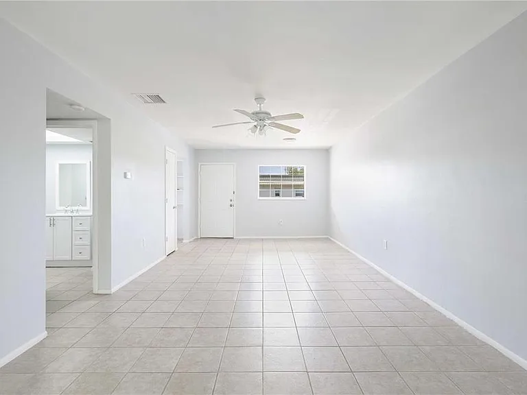 1433 S Belcher Rd #G16 — Photo 6