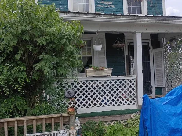 726 Water St, Orbisonia, PA 17243
