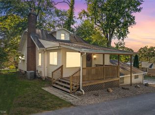 384 W Olden Ave, Akron, OH 44319