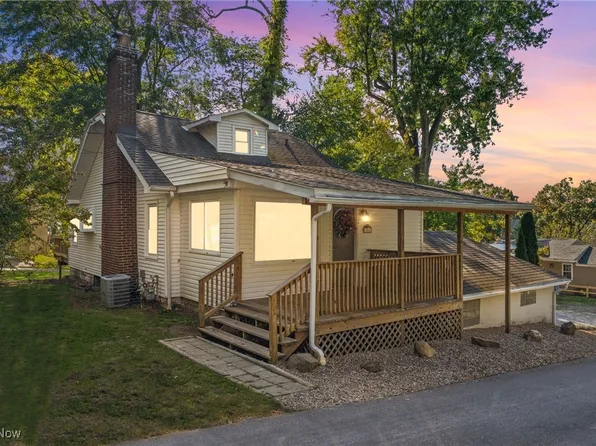 384 W Olden Ave, Akron, OH 44319