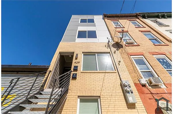 Building Photo - 429 W York St #1