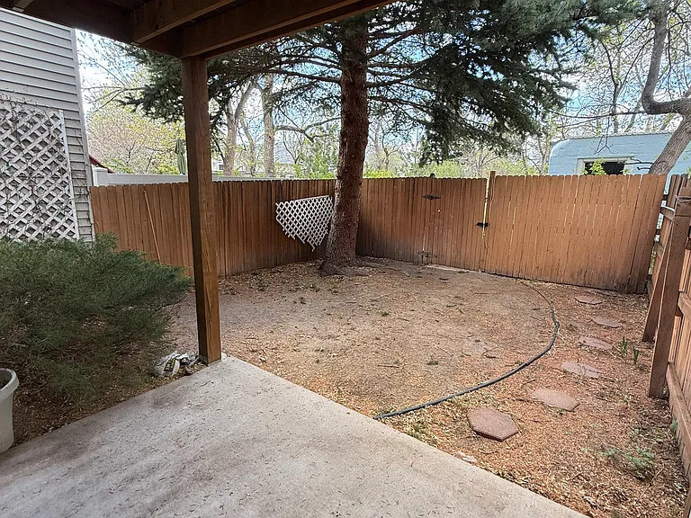 5520 Townsend Pl #B — Photo 22