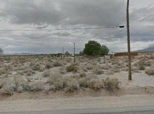 9933 Crystal Creek Rd, Lucerne Valley, CA 92356