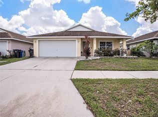 1120 Prosperity Pl, Ruskin, FL 33570