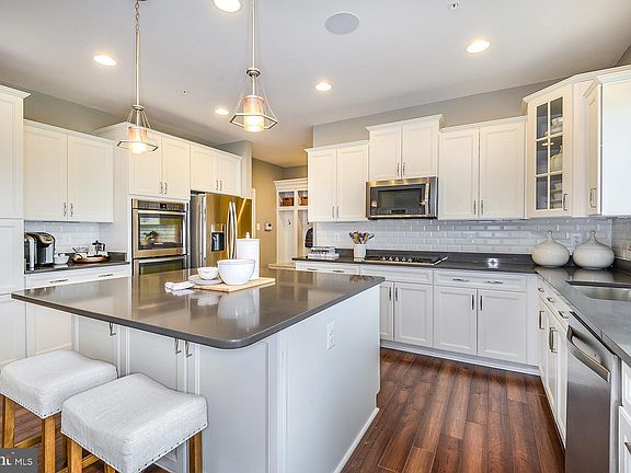 4th image of Thornton Way Columbia Lot 44