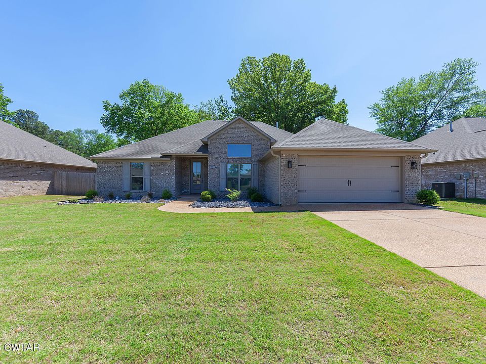 1st image of 68 Brookwood Dr
