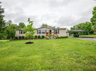 935 S Wilson Rd, Radcliff, KY 40160