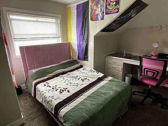 Back Upstair Bedroom