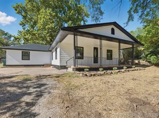 205 N Kates Ave, Claremore, OK 74017