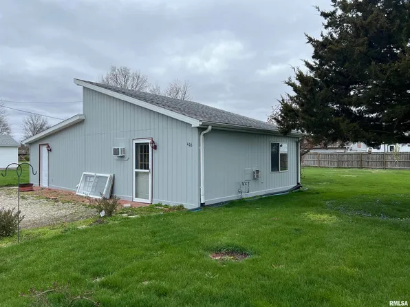 416 N Church St, Ashland, IL 62612
