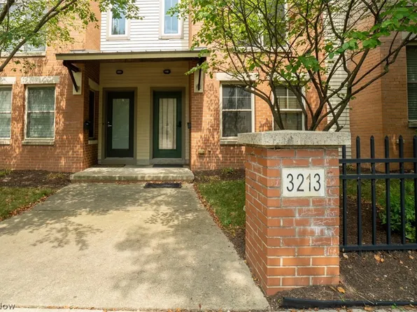 3213 Euclid Heights Blvd, Cleveland Heights, OH 44118