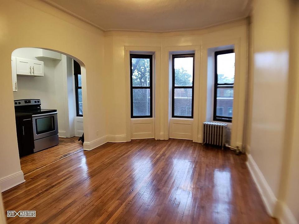 1st image of 436 Macdonough St APT 6