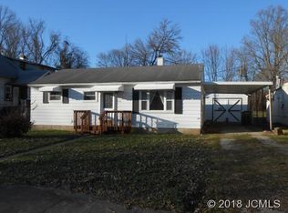 246 E Main St, Hanover, IN 47243