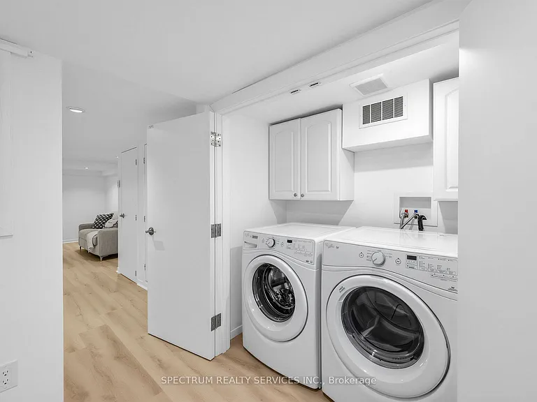 29 Raglan Ave — Photo 29