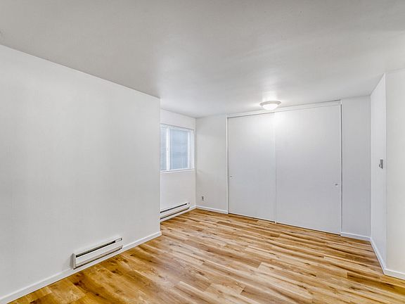 3rd image of 1140 Edmonds Ave NE Unit 306