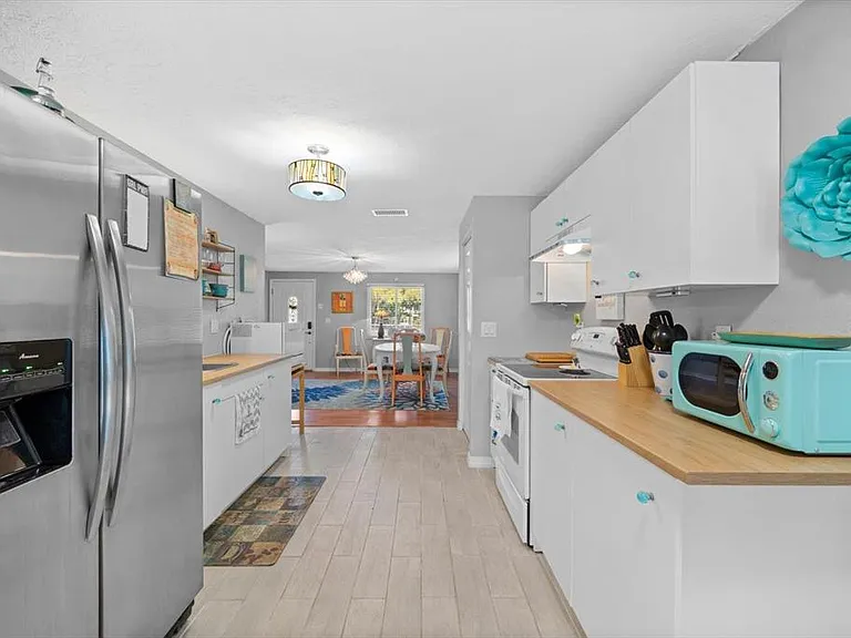 5027 31st St W — Photo 20