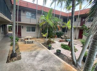 3050 NE 5th Ter APT 10, Wilton Manors, FL 33334
