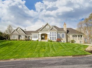 5786 Brookstone Dr, Cincinnati, OH 45230