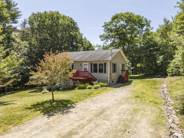 102 Mountain View Road, Leeds, ME 04263