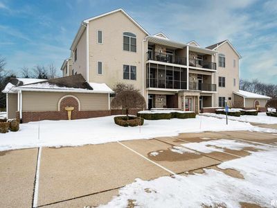 1871 Stone Gate Cir #8240, Davenport, IA, 52807