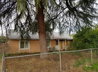 5546 E Inyo St, Fresno, CA 93727