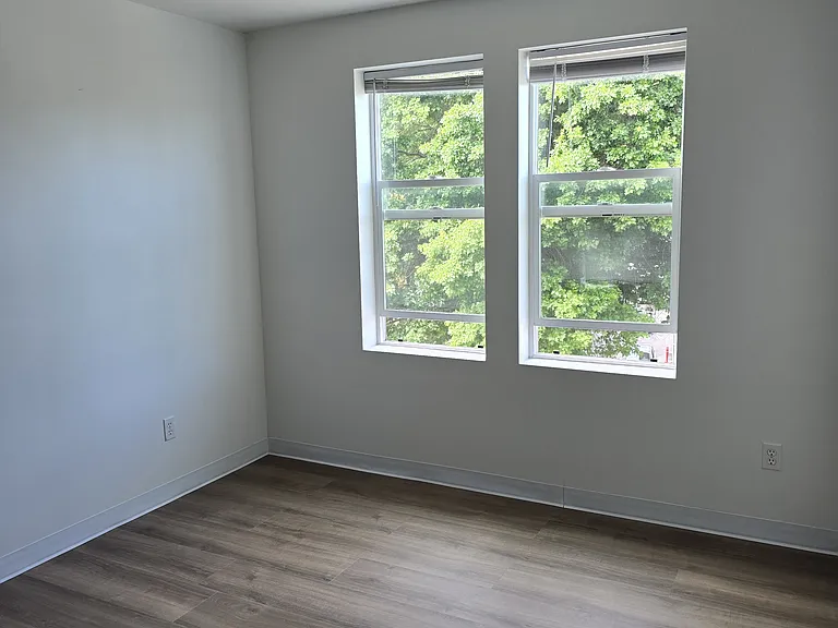 108 Factory Ave N #3C — Photo 13